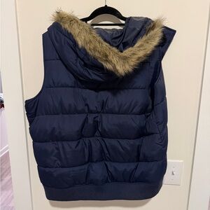 GAP Navy Puffer Vest with Faux Fur Trim